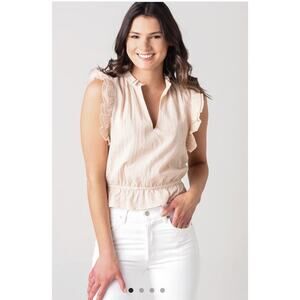 Brand new BB Dakota by Steve Madden In Vintage Ivory “Are You Frill”top size S